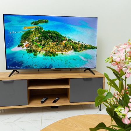 Phoenix Park Villas - Portmore - 10Mins To Beach Екстериор снимка
