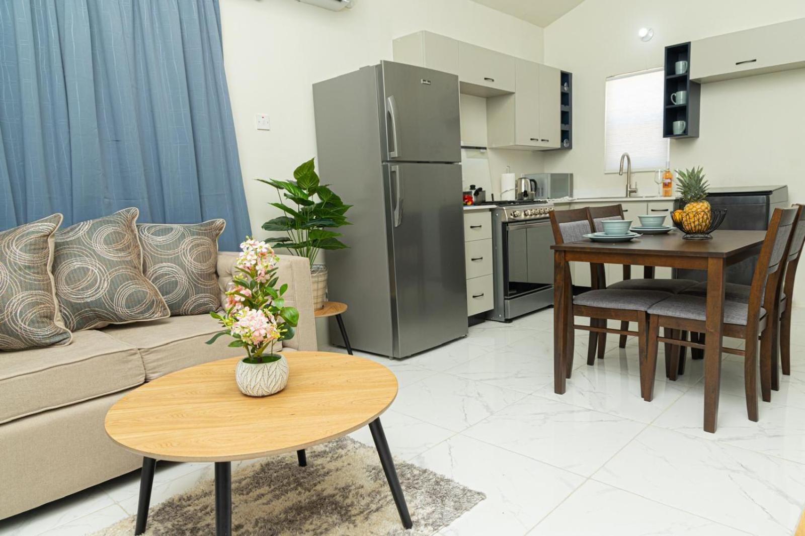Phoenix Park Villas - Portmore - 10Mins To Beach Екстериор снимка