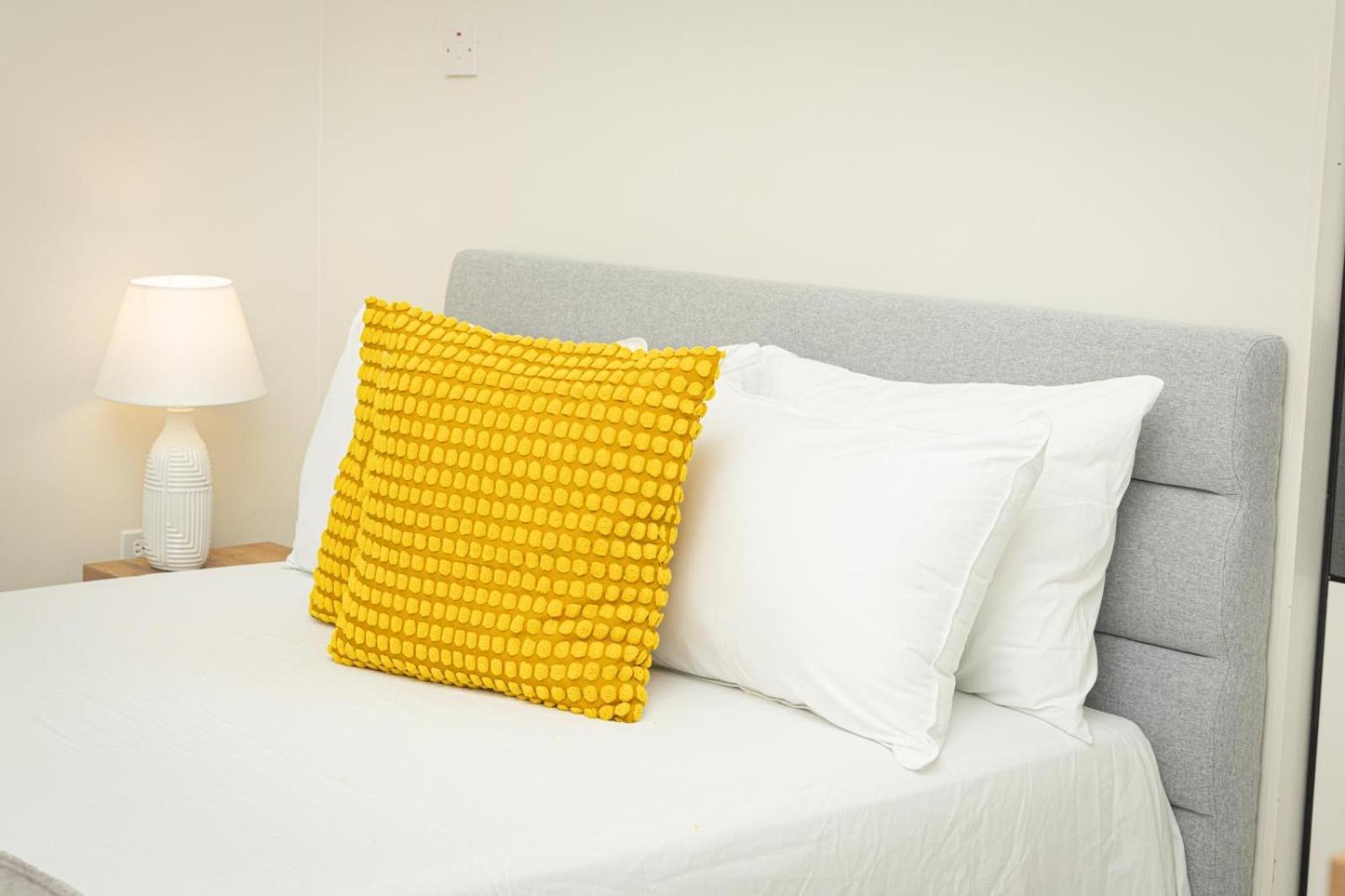 Phoenix Park Villas - Portmore - 10Mins To Beach Екстериор снимка